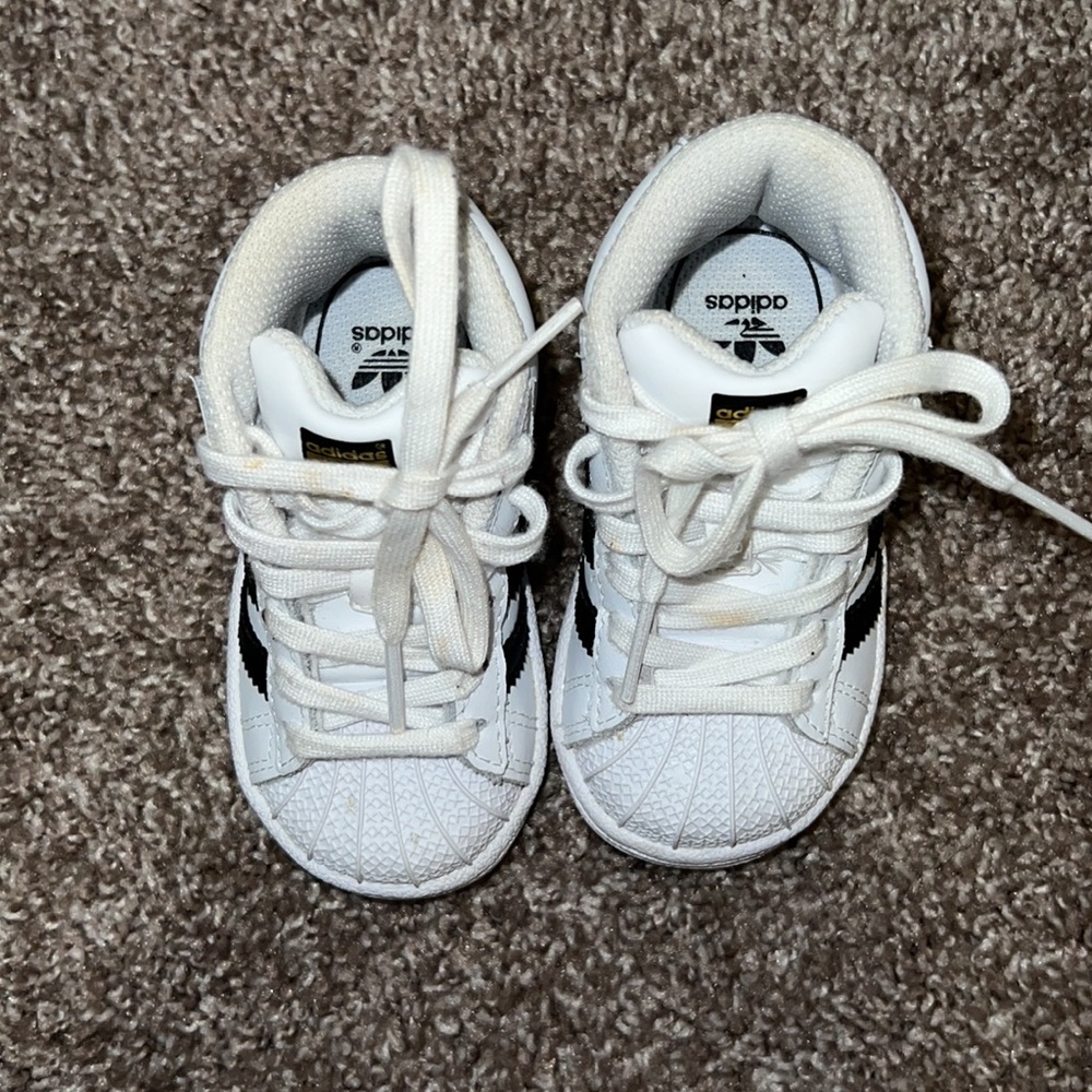 Adidas toddler sneakers - Picture 5 of 6